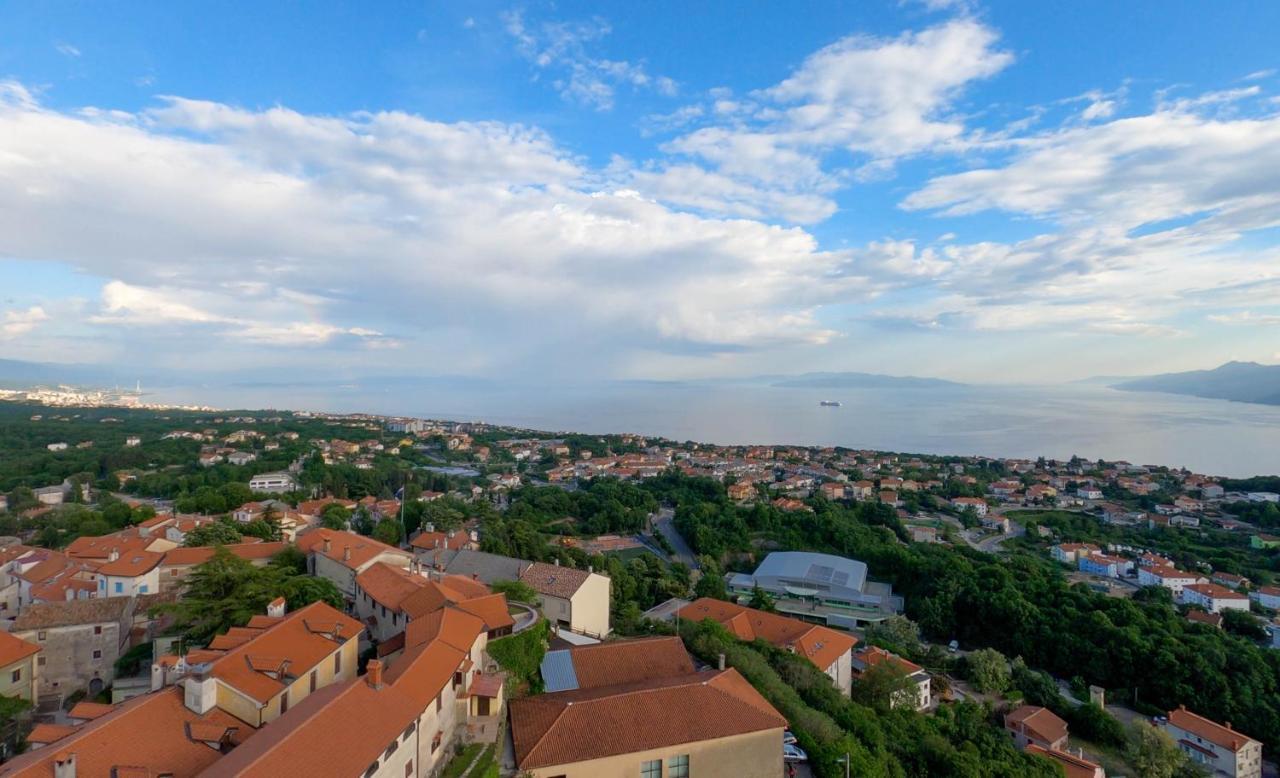 Apartmani Nad Voltun Kastav Exterior photo
